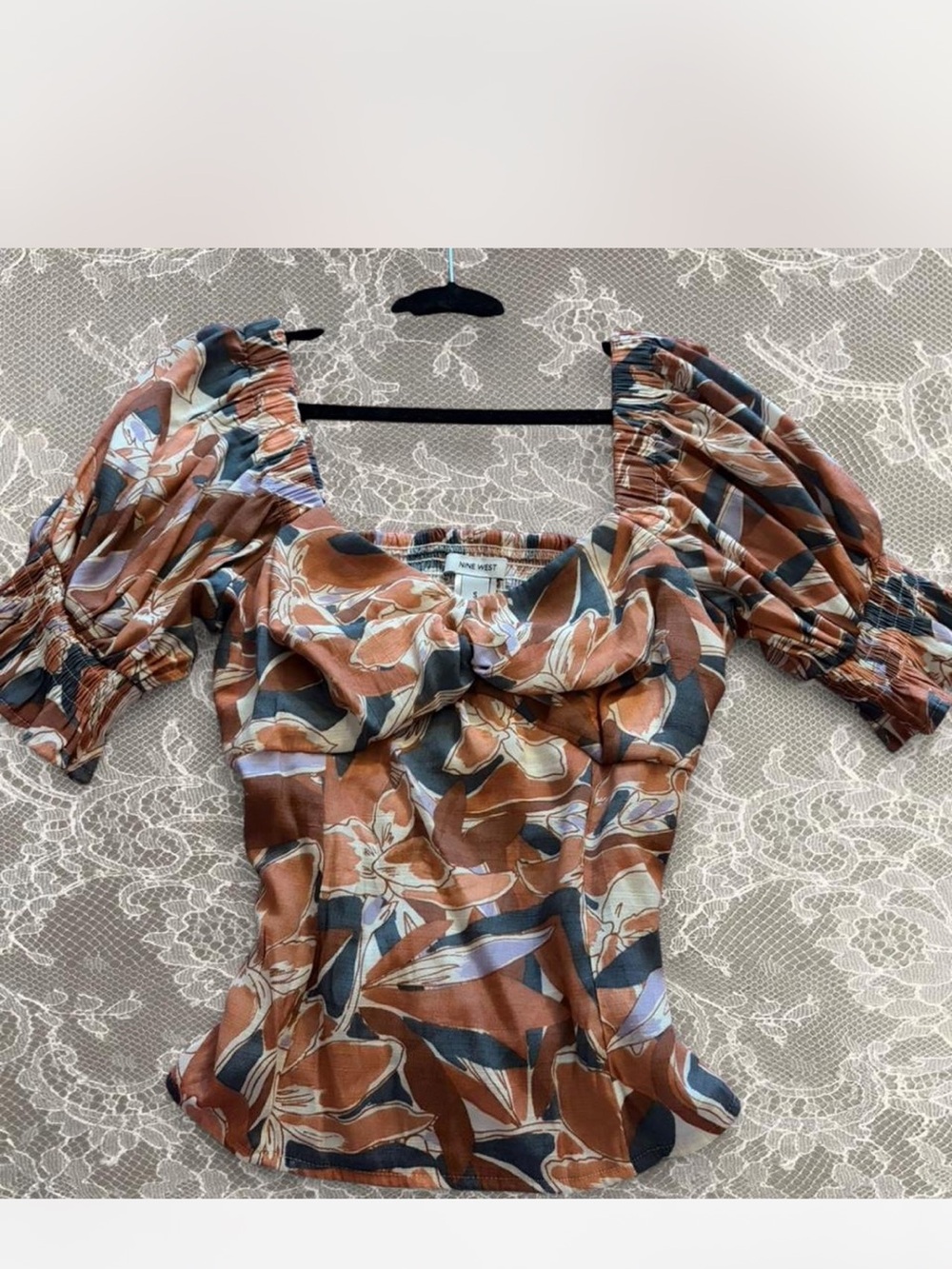Nine West Brown Floral Puff-Sleeve Crop Top
